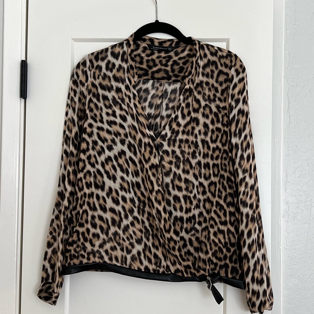 Zara Leopard print top
